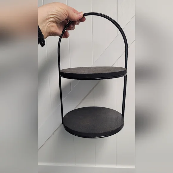 Elegant Black Metal Display Stand - Picture 2 of 7